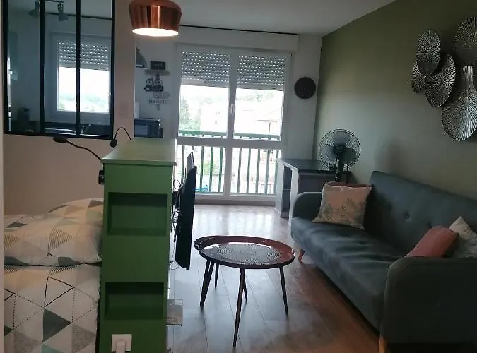 Διαμέρισμα Centre *